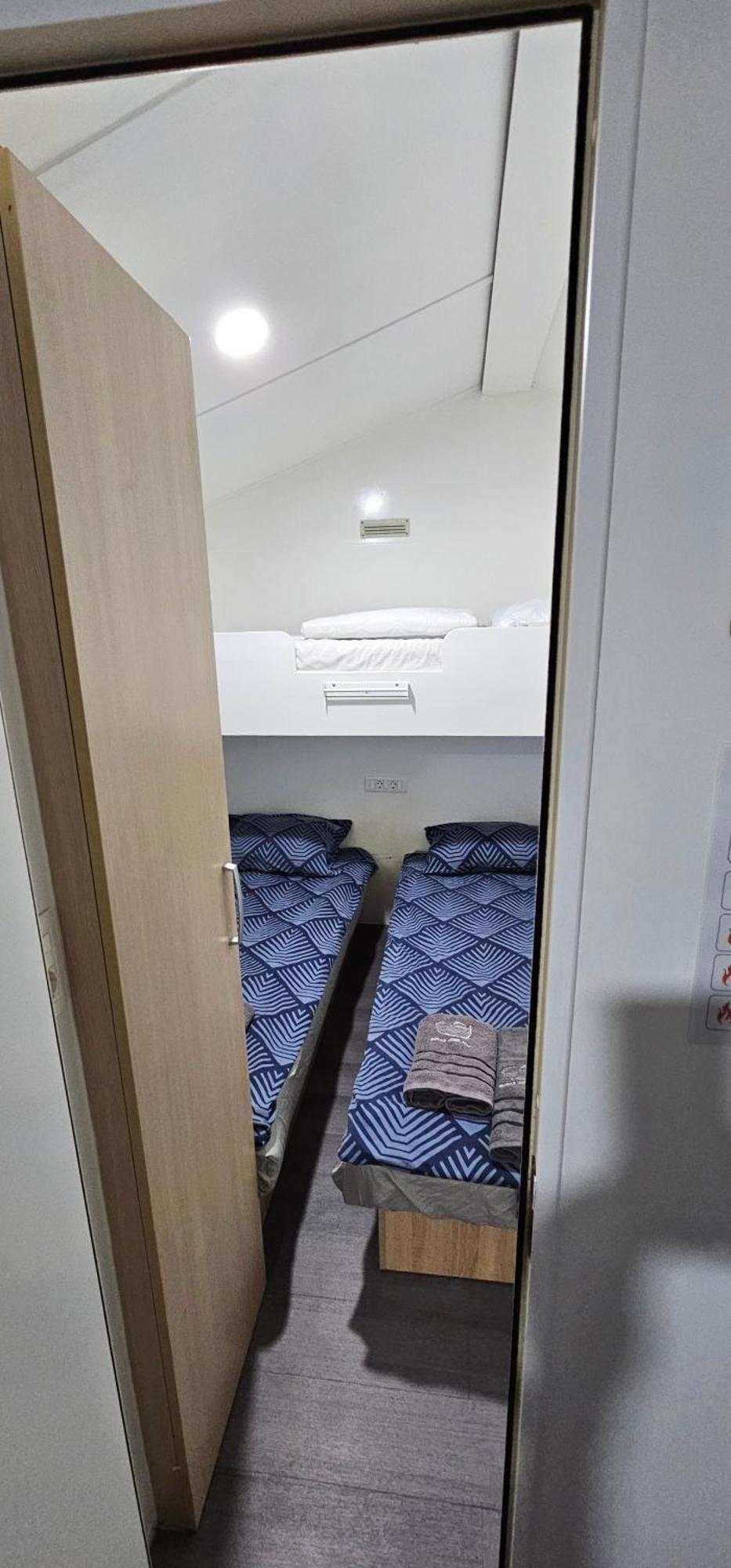 Mobile Home Noa Biograd Na Moru Eksteriør bilde